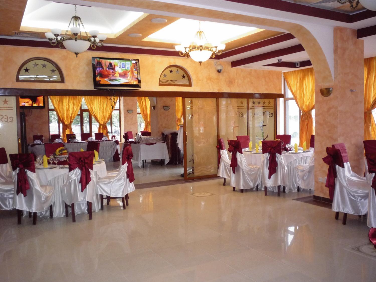 Hotel Sud Giurgiu Exteriör bild